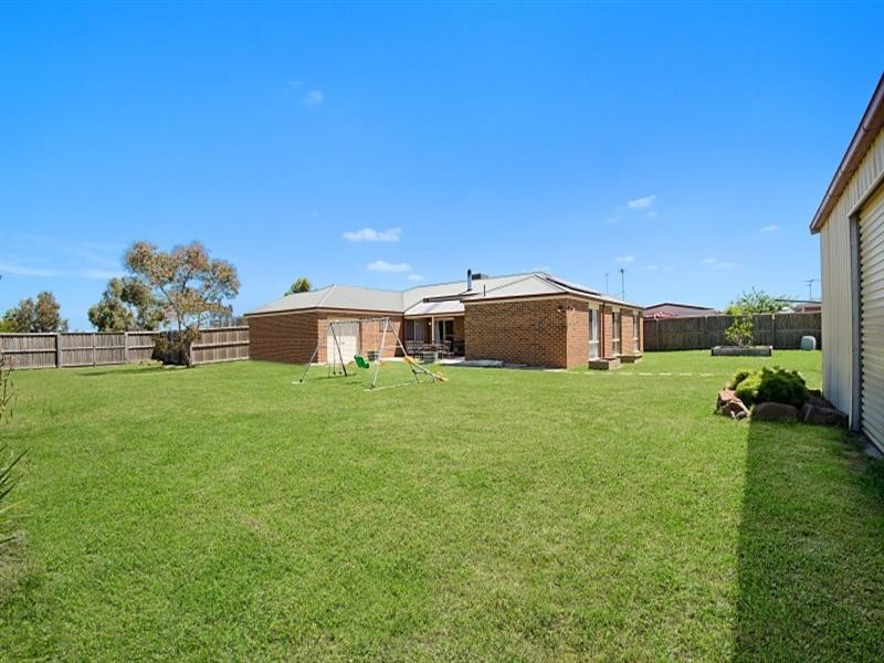 27 Balmaha Avenue, Bannockburn VIC 3331