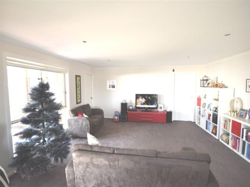 43 Moreillon Boulevard, Bannockburn VIC 3331