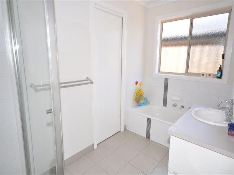 43 Moreillon Boulevard, Bannockburn VIC 3331