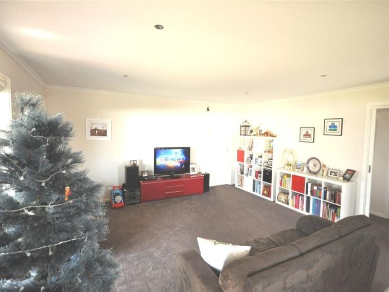 43 Moreillon Boulevard, Bannockburn VIC 3331