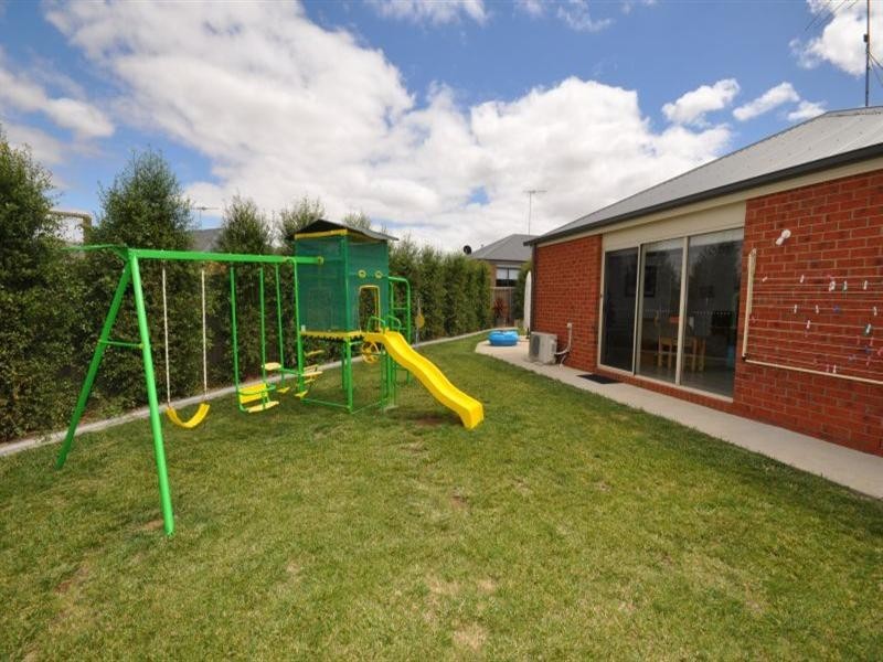 6 Chasseles Place, Bannockburn VIC 3331