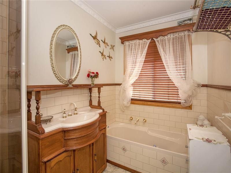 14 Sutherland Street, Lethbridge VIC 3332