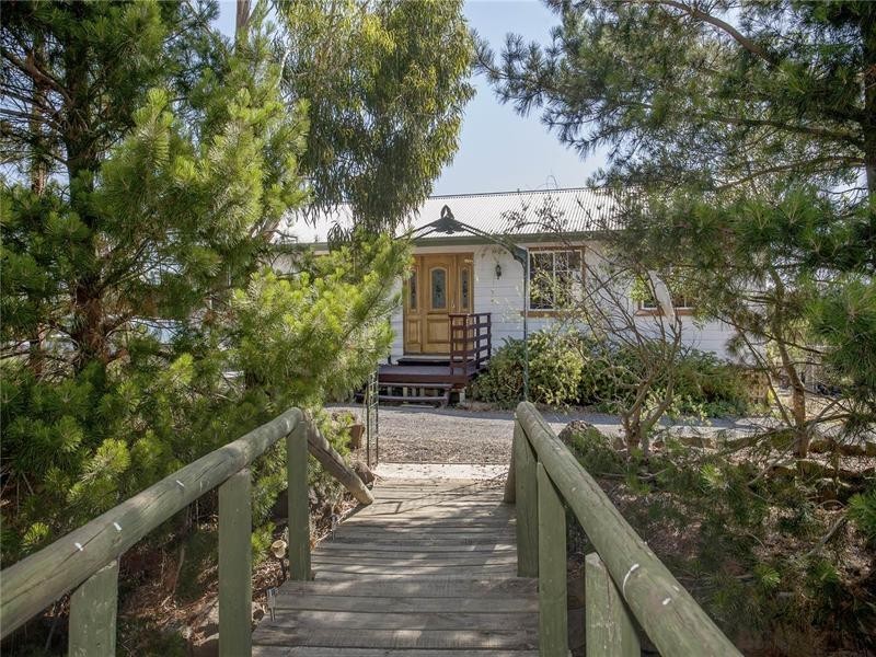 14 Sutherland Street, Lethbridge VIC 3332