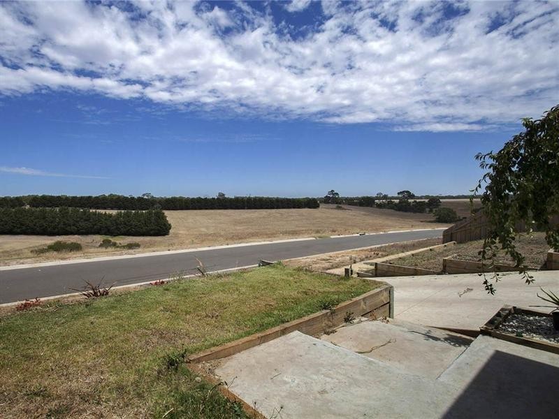 14 Rosemond Way, Bannockburn VIC 3331