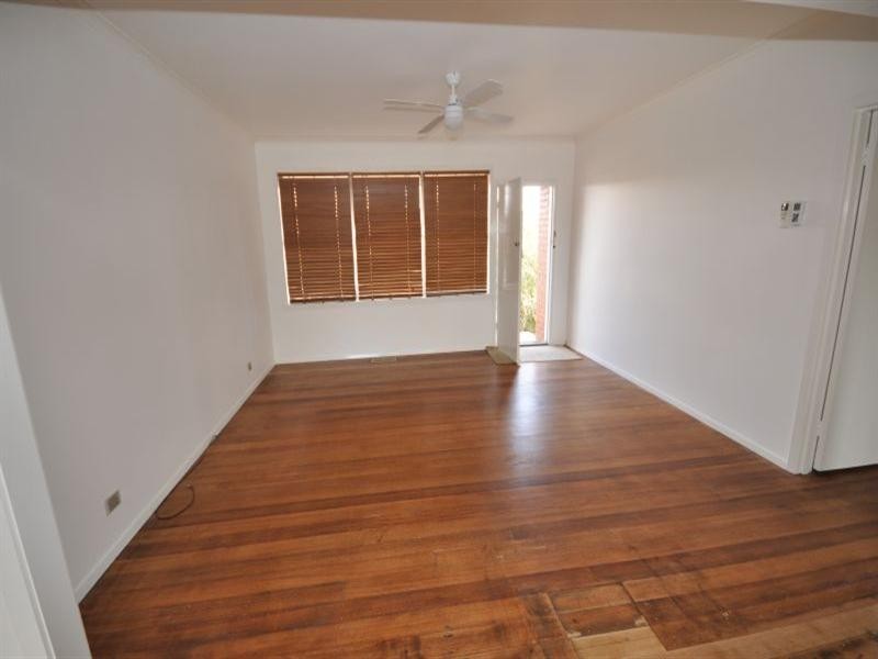 60 Fidge Crescent, Breakwater VIC 3219