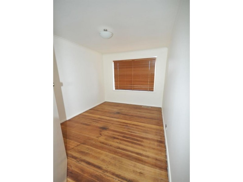 60 Fidge Crescent, Breakwater VIC 3219