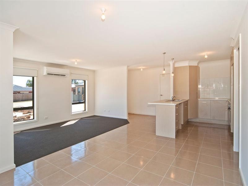 Unit 5/17 Knowles Court, Bannockburn VIC 3331