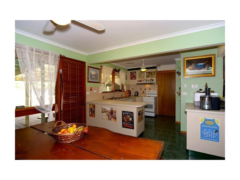 14 Goggin Road, Lethbridge VIC 3332