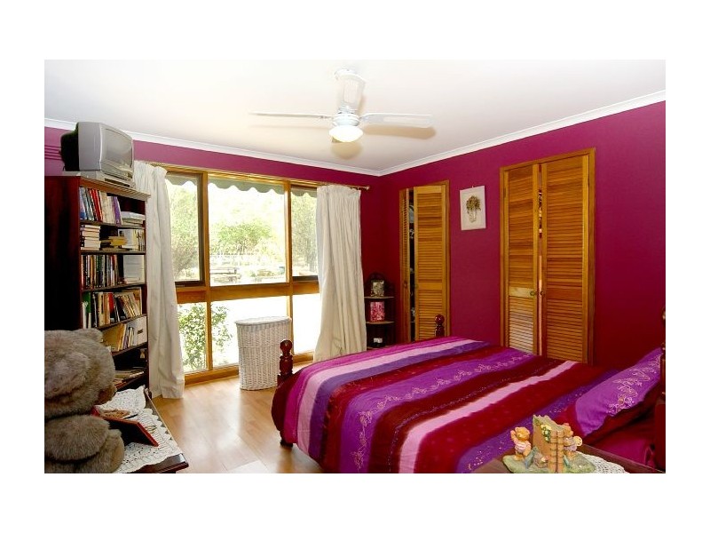 14 Goggin Road, Lethbridge VIC 3332