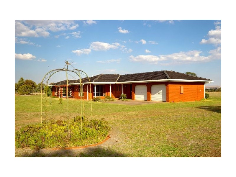 9 Rankin Road, Inverleigh VIC 3321