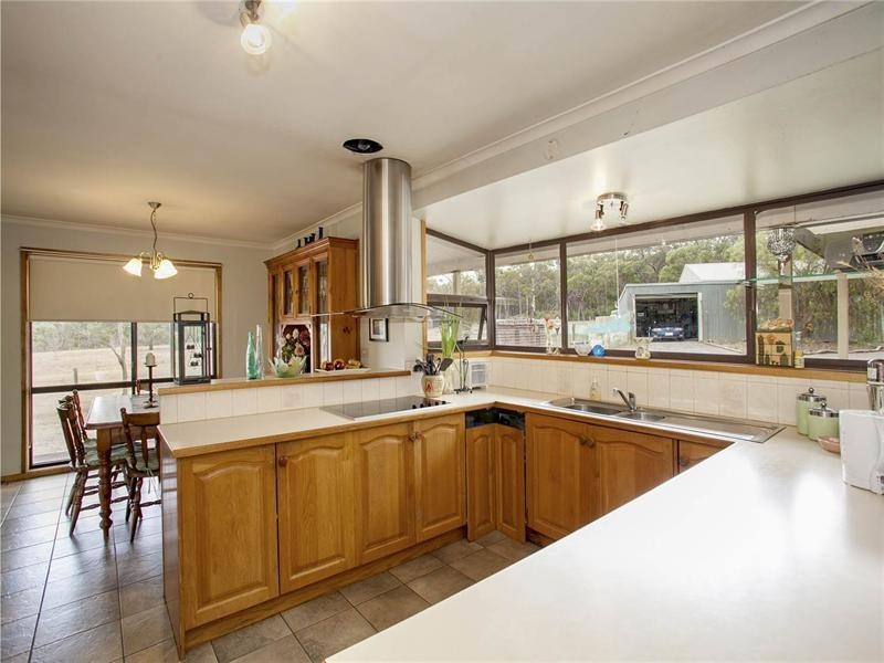 120 Pioneer Ridge Road, Meredith VIC 3333