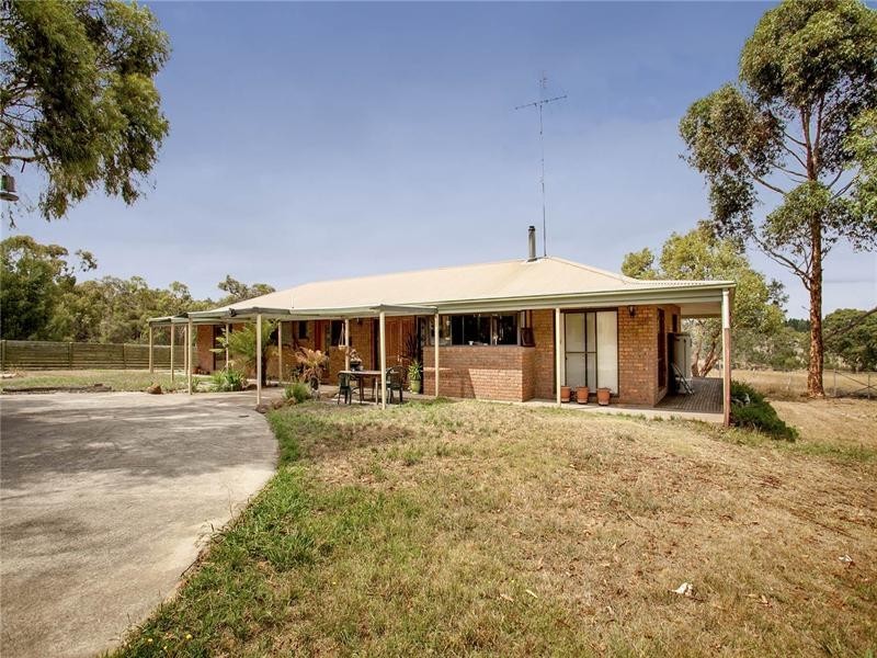 120 Pioneer Ridge Road, Meredith VIC 3333