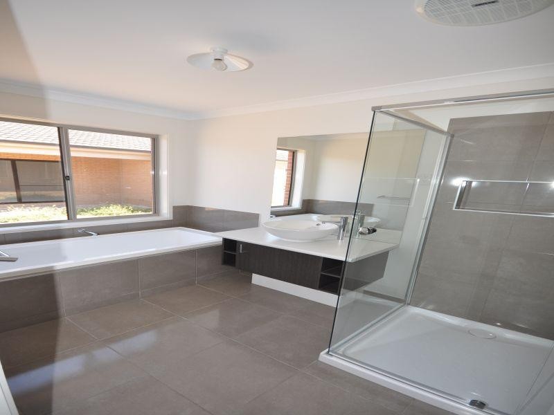 34 Hamish Drive, Bannockburn VIC 3331