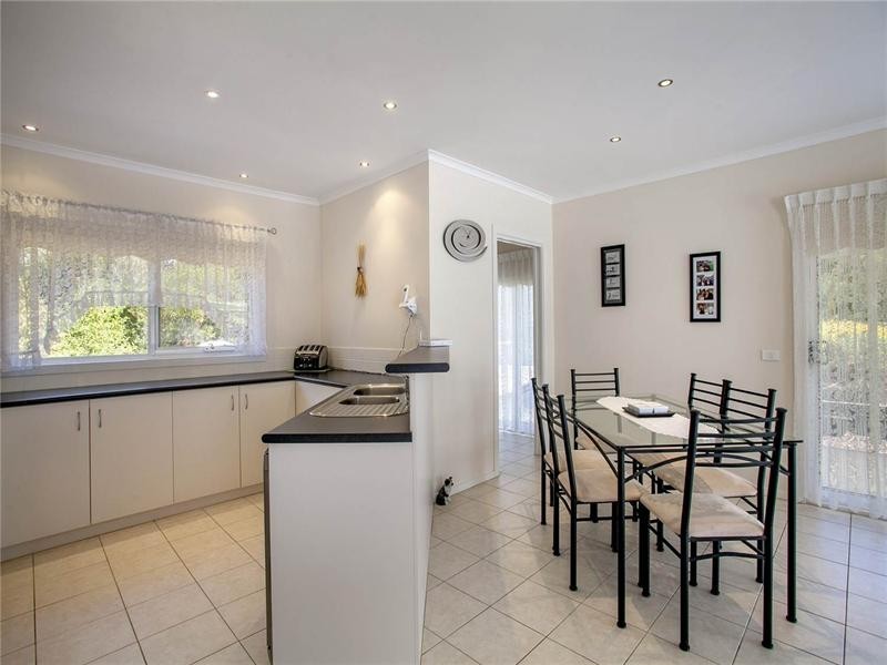 1143 Bannockburn-Shelford Road, Teesdale VIC 3328