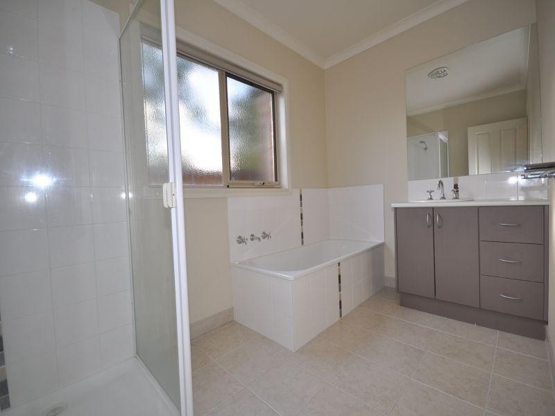 Unit 7/25 Burnside Road, Bannockburn VIC 3331