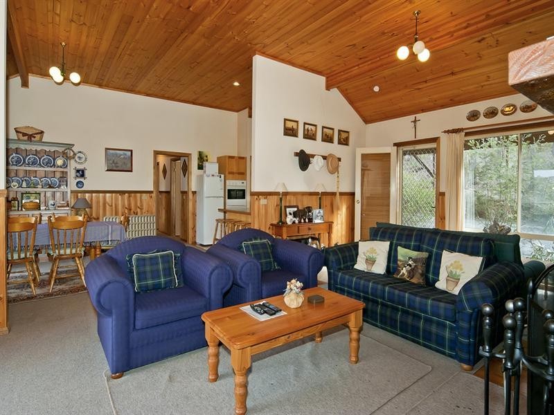 2394 Steiglitz Road, Steiglitz VIC 3331