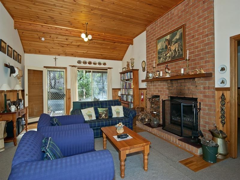 2394 Steiglitz Road, Steiglitz VIC 3331