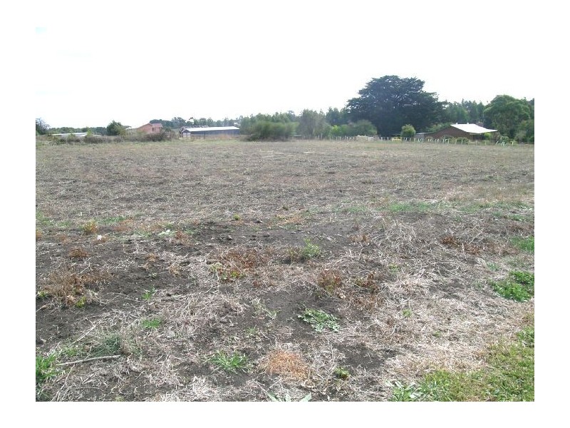 A 8 Cnr Ballan Rd and Dawson Street, Meredith VIC 3333