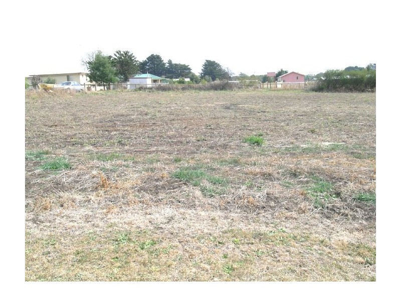 A 8 Cnr Ballan Rd and Dawson Street, Meredith VIC 3333