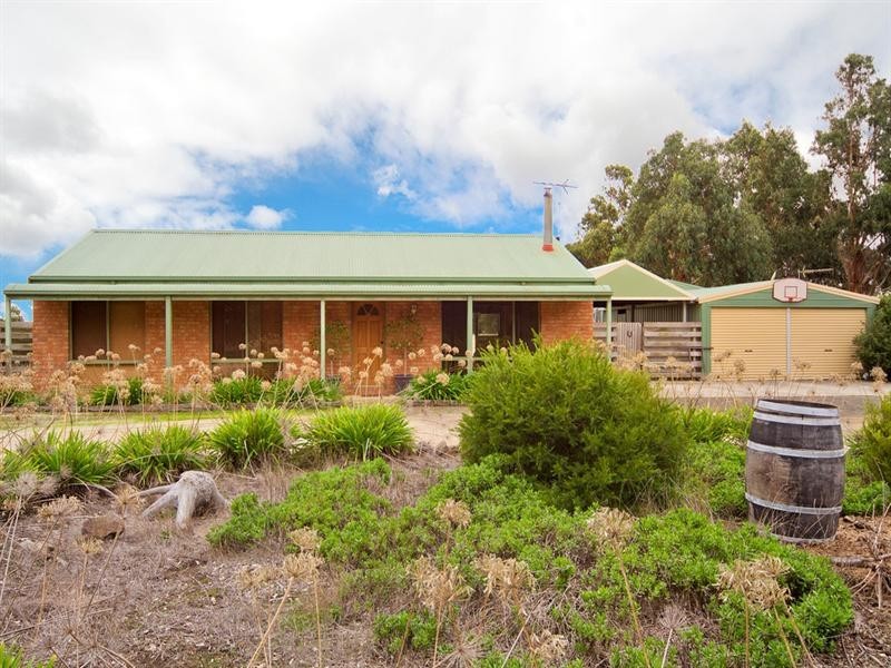 60 Eagle Court, Teesdale VIC 3328