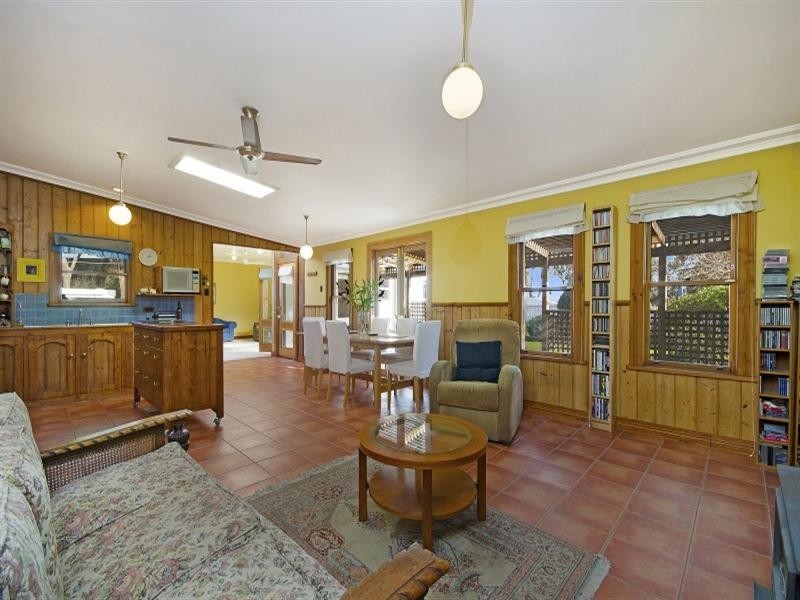 837 English Road, Lethbridge VIC 3332