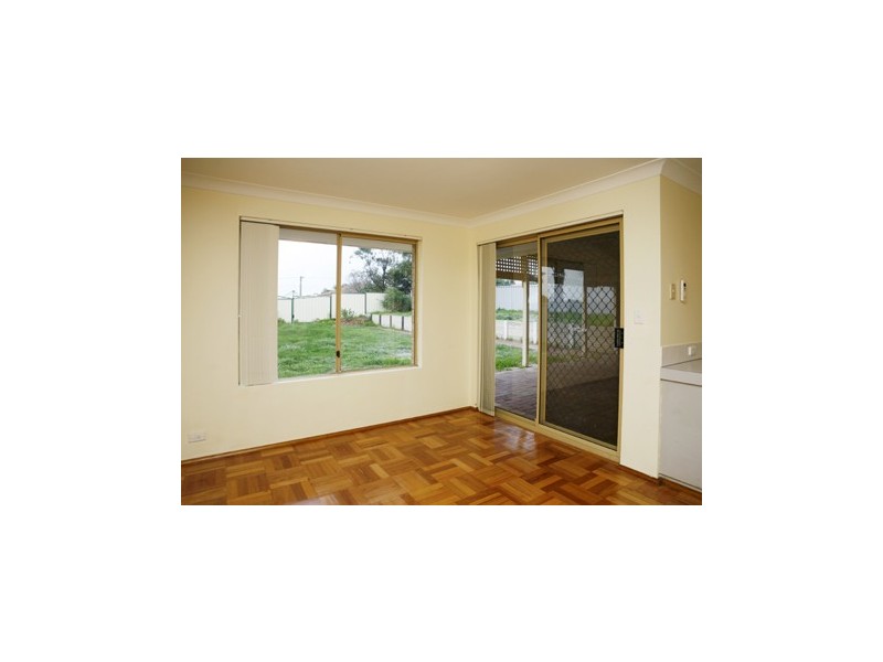 35 Welland Way, Beechboro WA 6063