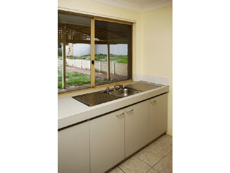 35 Welland Way, Beechboro WA 6063