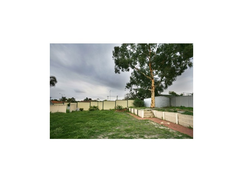 35 Welland Way, Beechboro WA 6063