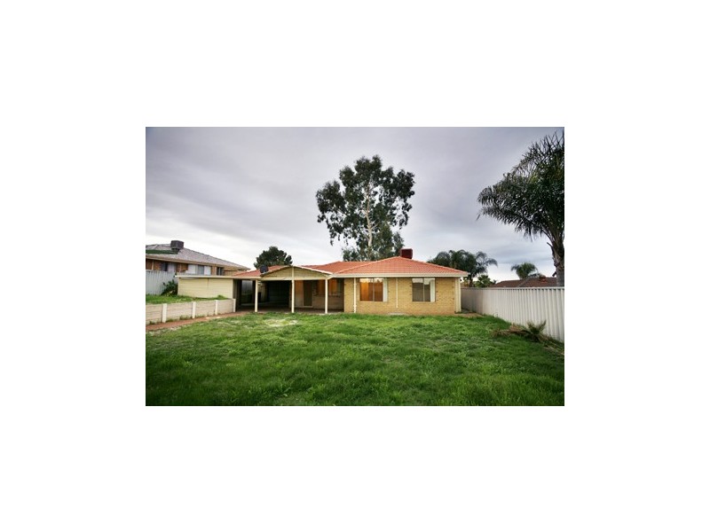 35 Welland Way, Beechboro WA 6063