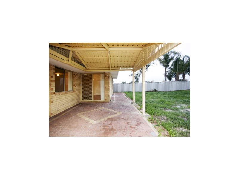 35 Welland Way, Beechboro WA 6063