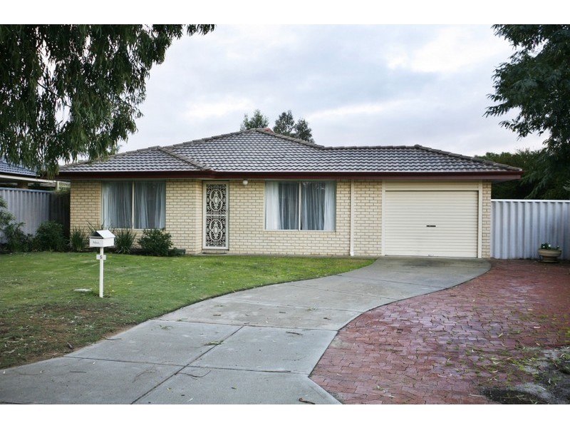 5 Chantry Place, Kiara WA 6054