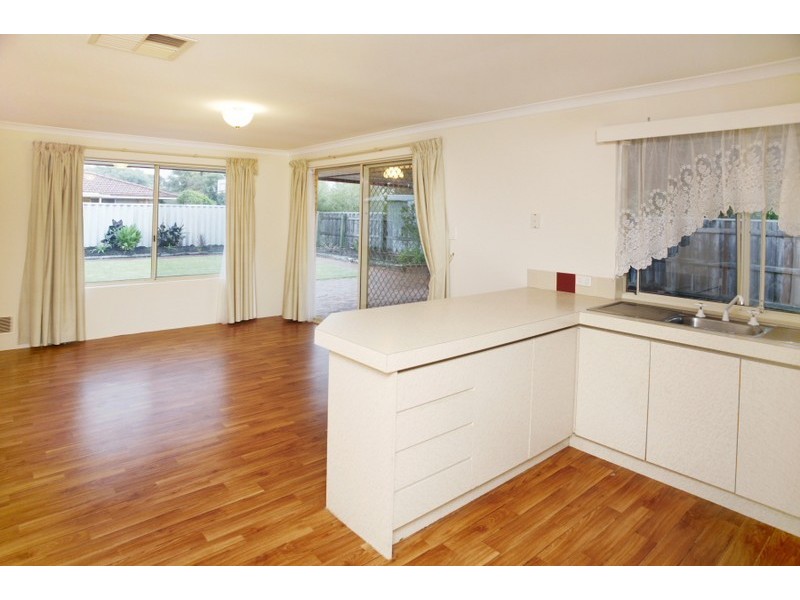 5 Chantry Place, Kiara WA 6054