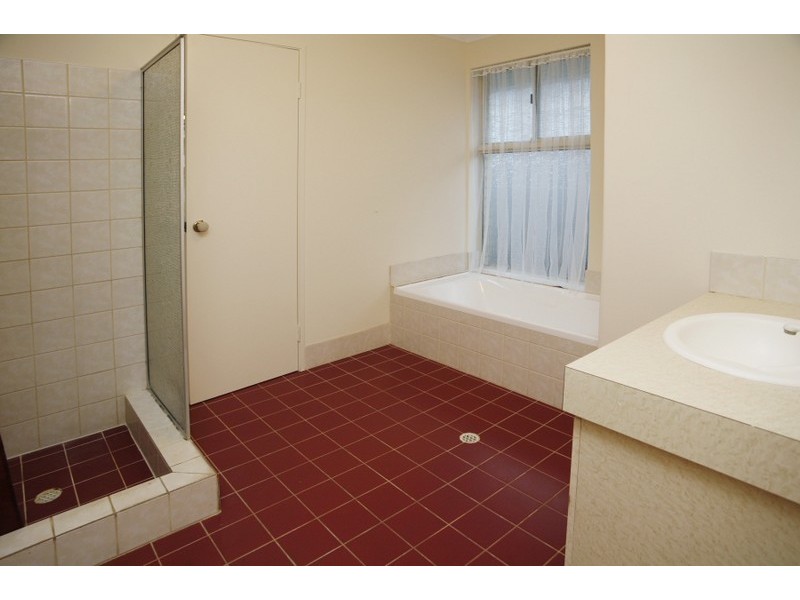 5 Chantry Place, Kiara WA 6054