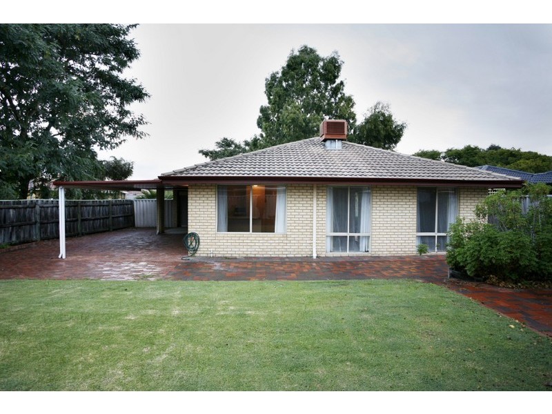 5 Chantry Place, Kiara WA 6054