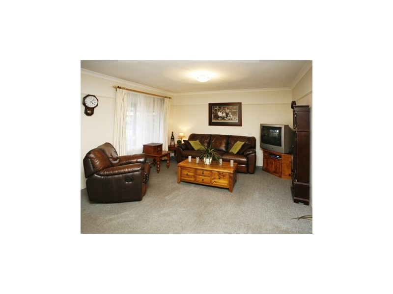 11 Tolbury Retreat, Kiara WA 6054