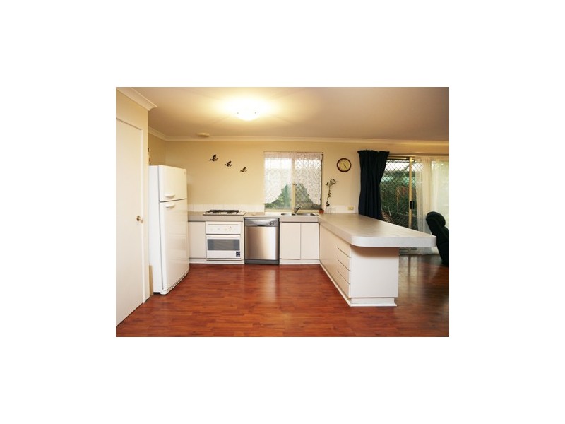 11 Tolbury Retreat, Kiara WA 6054