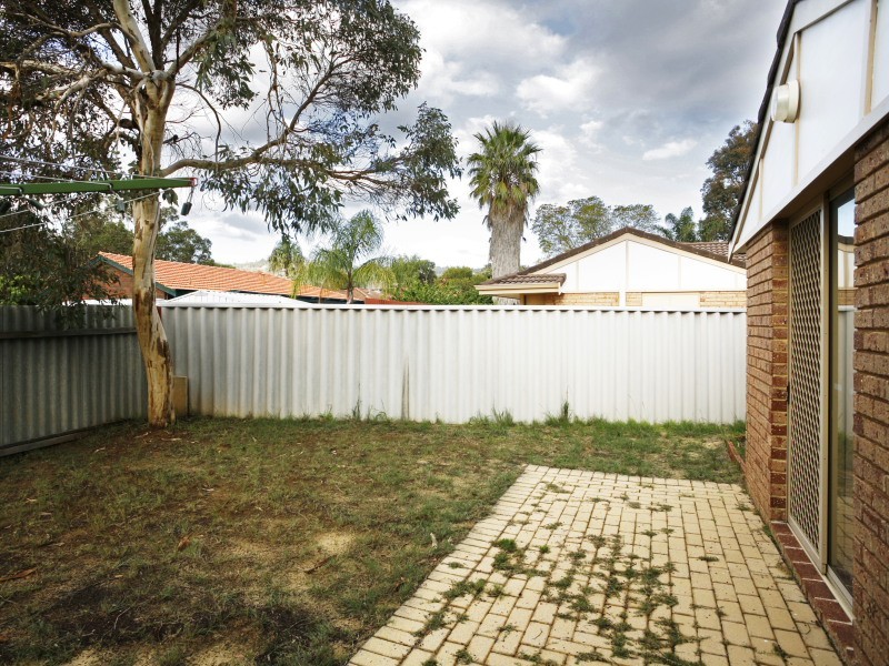 5/5 Sovereign Place, Forrestfield WA 6058