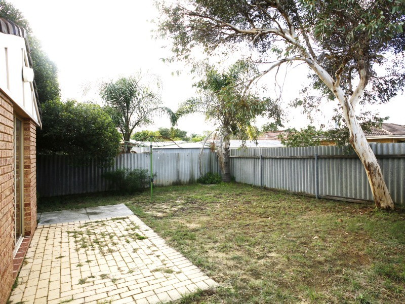5/5 Sovereign Place, Forrestfield WA 6058