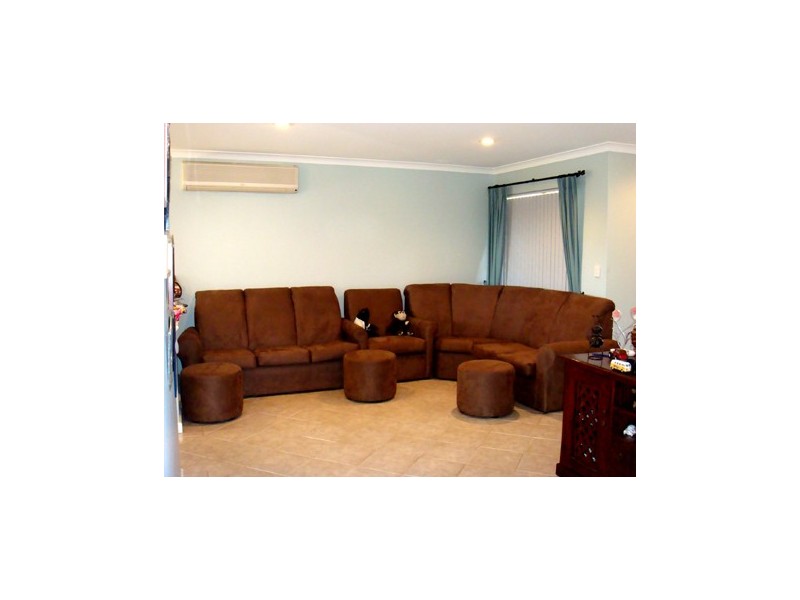 7/8 Ryce Court, Eden Hill WA 6054