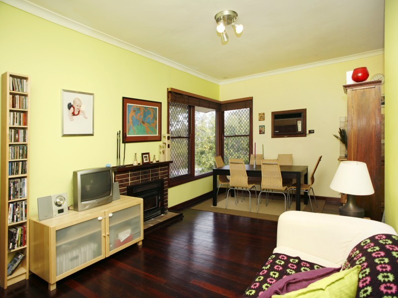 5 Gaunt Street, Eden Hill WA 6054