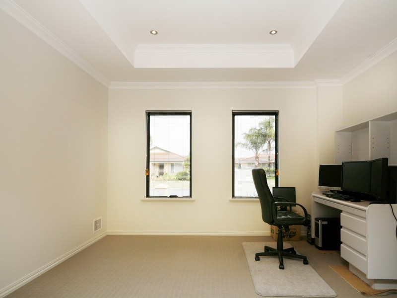 108 Wellington Road, Dianella WA 6059