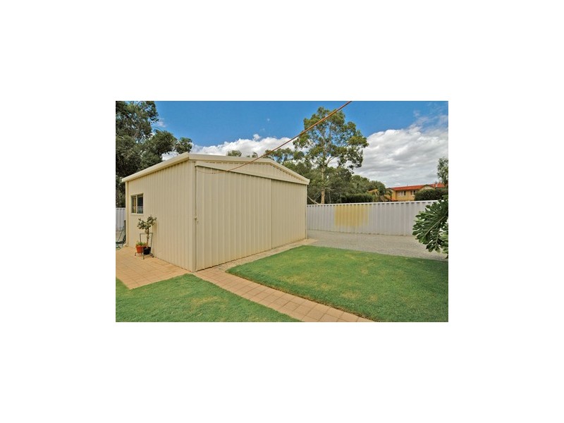 5 Kickett Court, Lockridge WA 6054