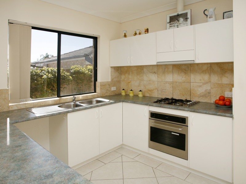 4/231 The Strand, Dianella WA 6059