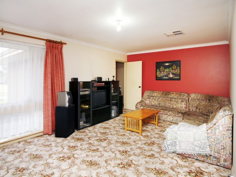 23 Wisteria Way, Ferndale WA 6148