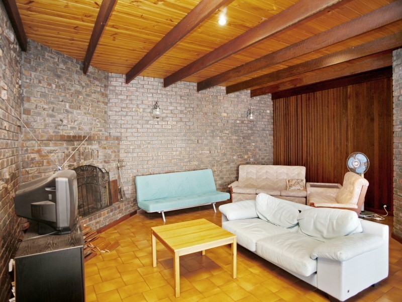 27 Camden Street, Dianella WA 6059