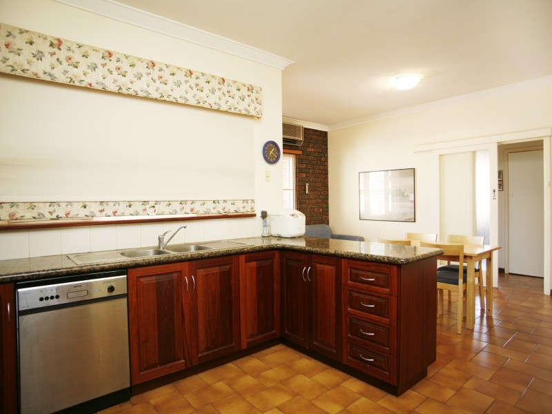 27 Camden Street, Dianella WA 6059