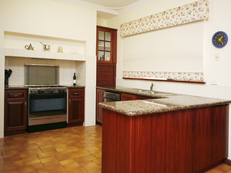 27 Camden Street, Dianella WA 6059