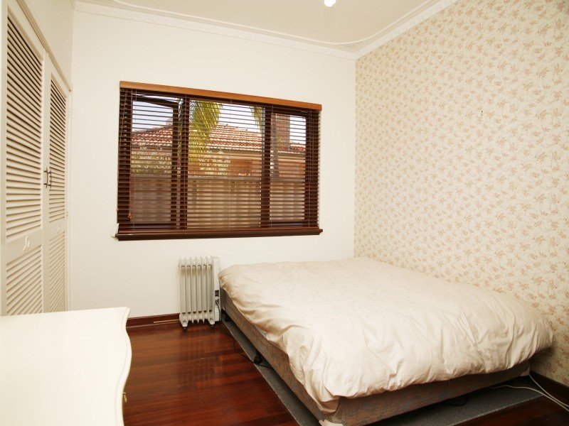 27 Camden Street, Dianella WA 6059