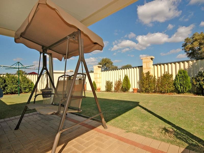 51 Albatross Loop, Beechboro WA 6063