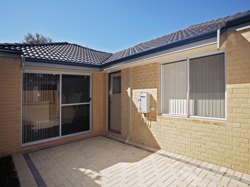33 Wallington Road, Balga WA 6061